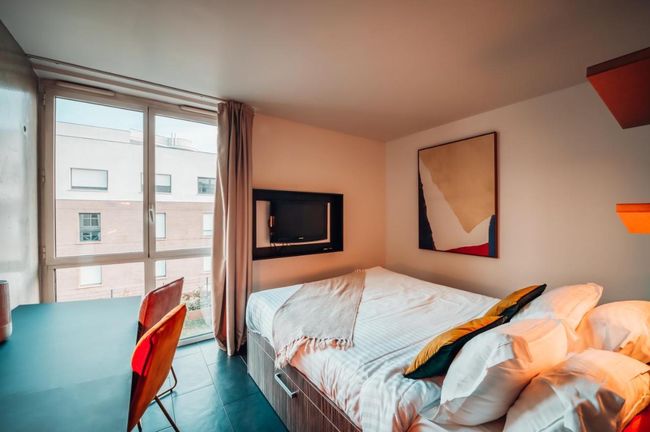 Cowool Cergy Aparthotel Eksteriør bilde
